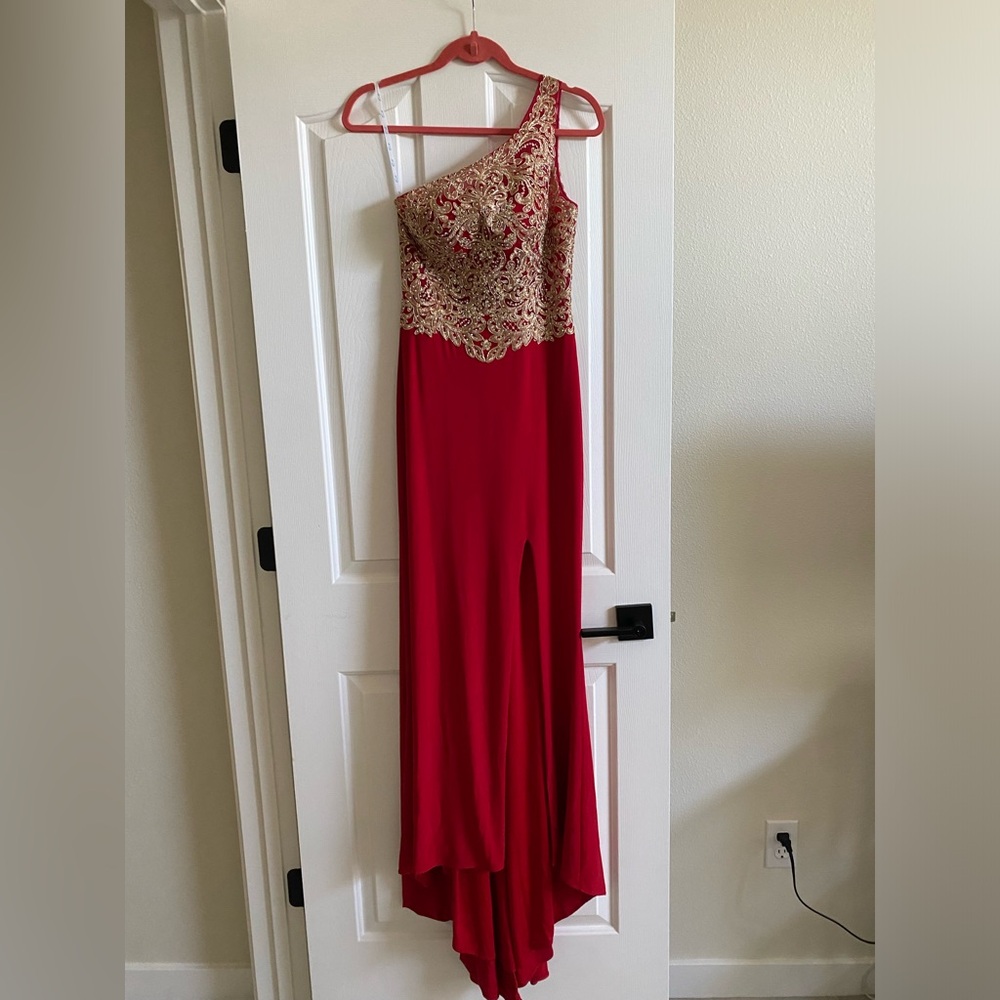 Women’s red & gold prom dress with train